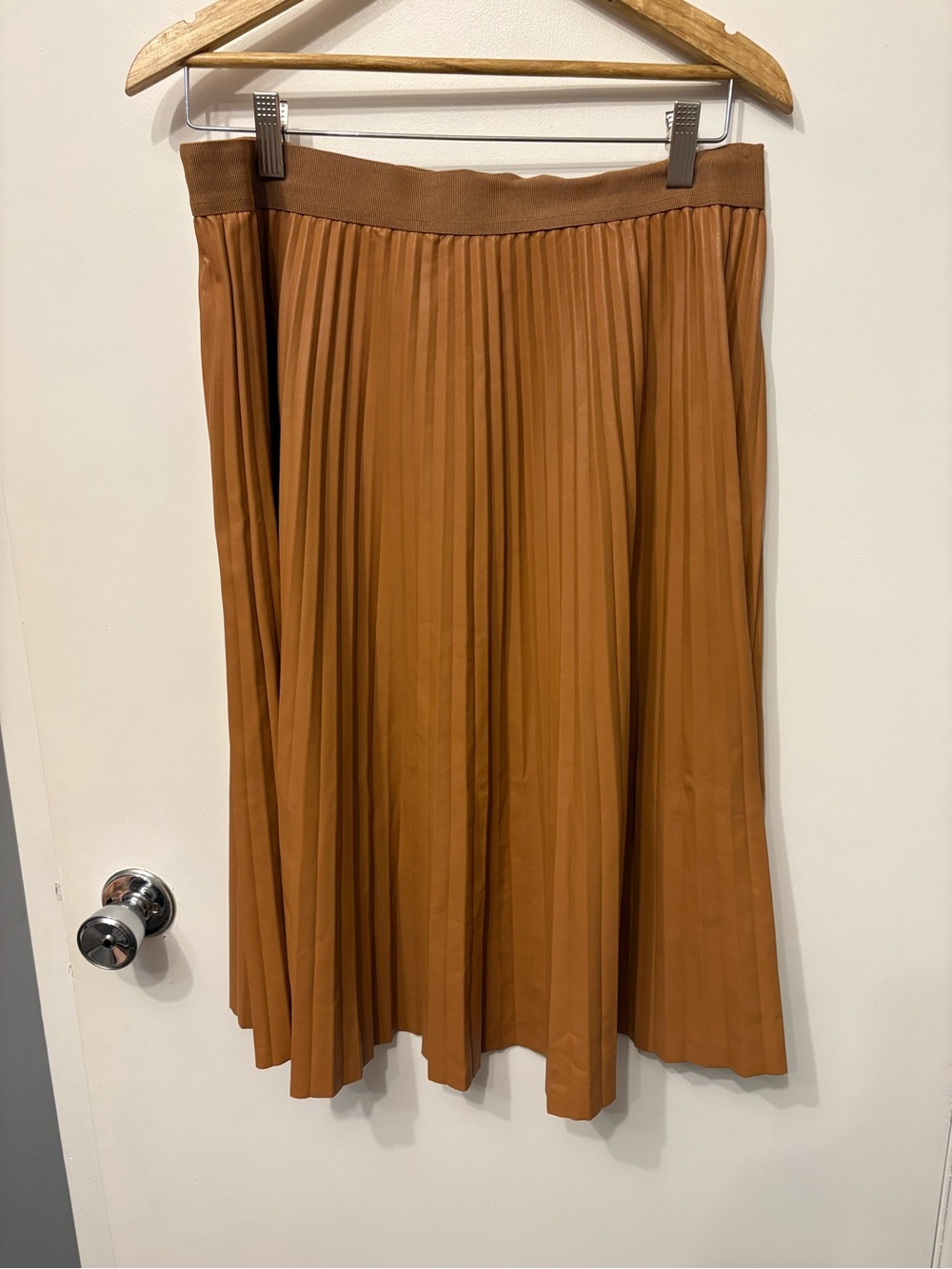 Joe Fresh Pleated Vegan Leather Midi Skirt in Caramel Tan - Picture 1 of 1